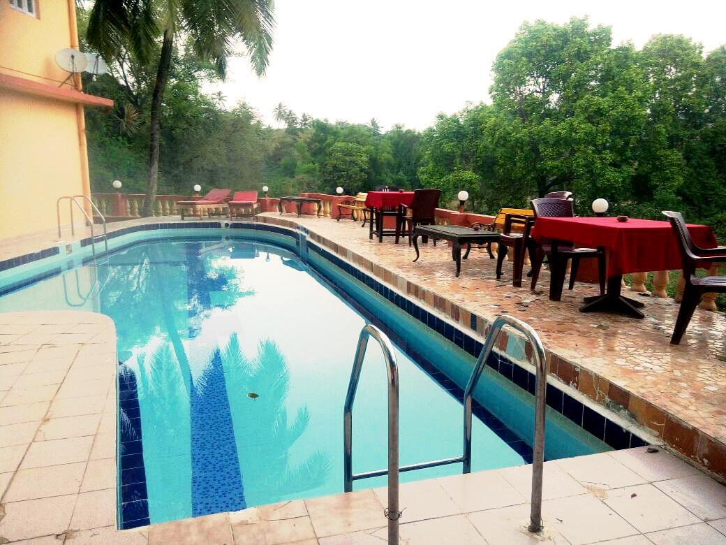 A Date With Me Boutique Hotel Bar @ Restaurant Candolim Exterior photo
